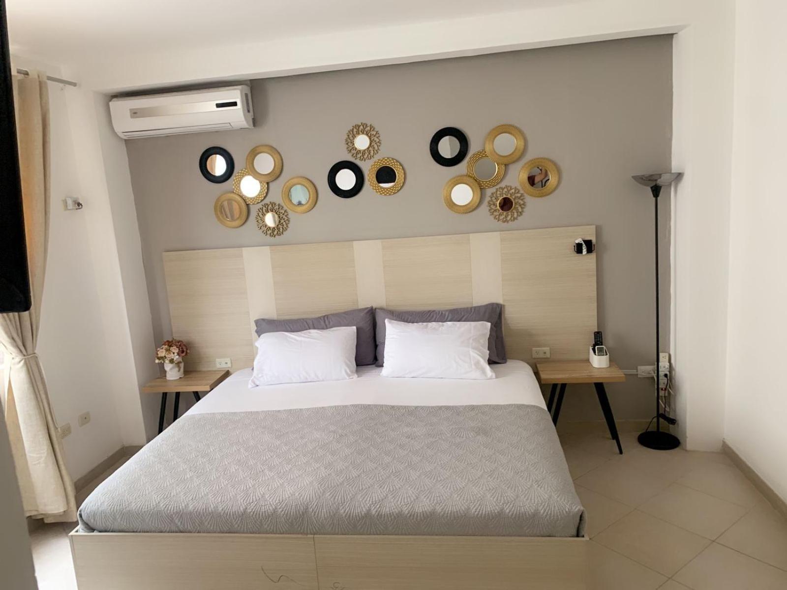 Los Soles Suite Mall Del Sol Guayaquil Airport Exterior photo
